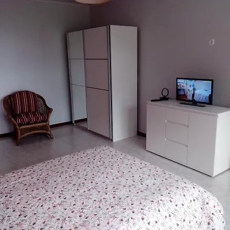 Moradia Cor De Rosa בית הארחה 4*