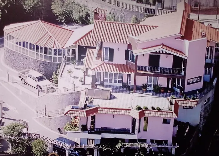 Affittacamere Moradia Cor De Rosa Machico (Madeira)